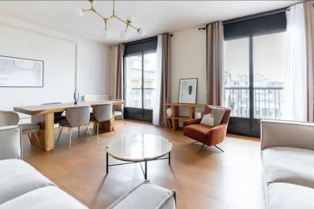 Avenue Montaigne Luxury Apartment 2Br 4P Paris Exterior foto
